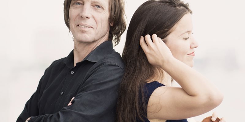 Anastasia Feruleva, cello Frank van Laar, p