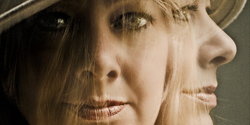 Vera van der Poel sings Joni Mitchell