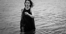 VanWyck in concert